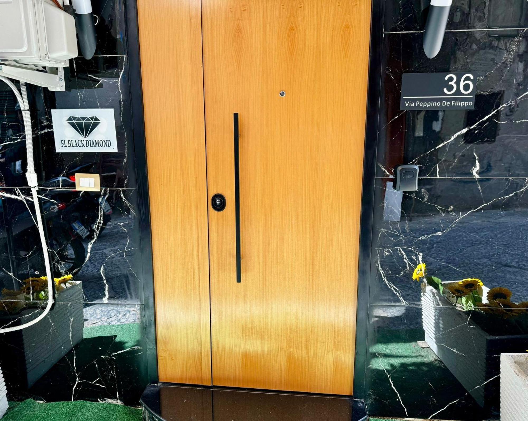 Fl Black Diamond Napoli Ngoại thất bức ảnh